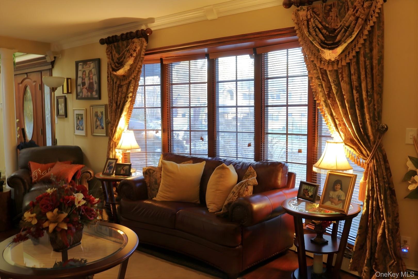 35 Hastings Drive Ridge, NY 11961 - Photo 7 of 39