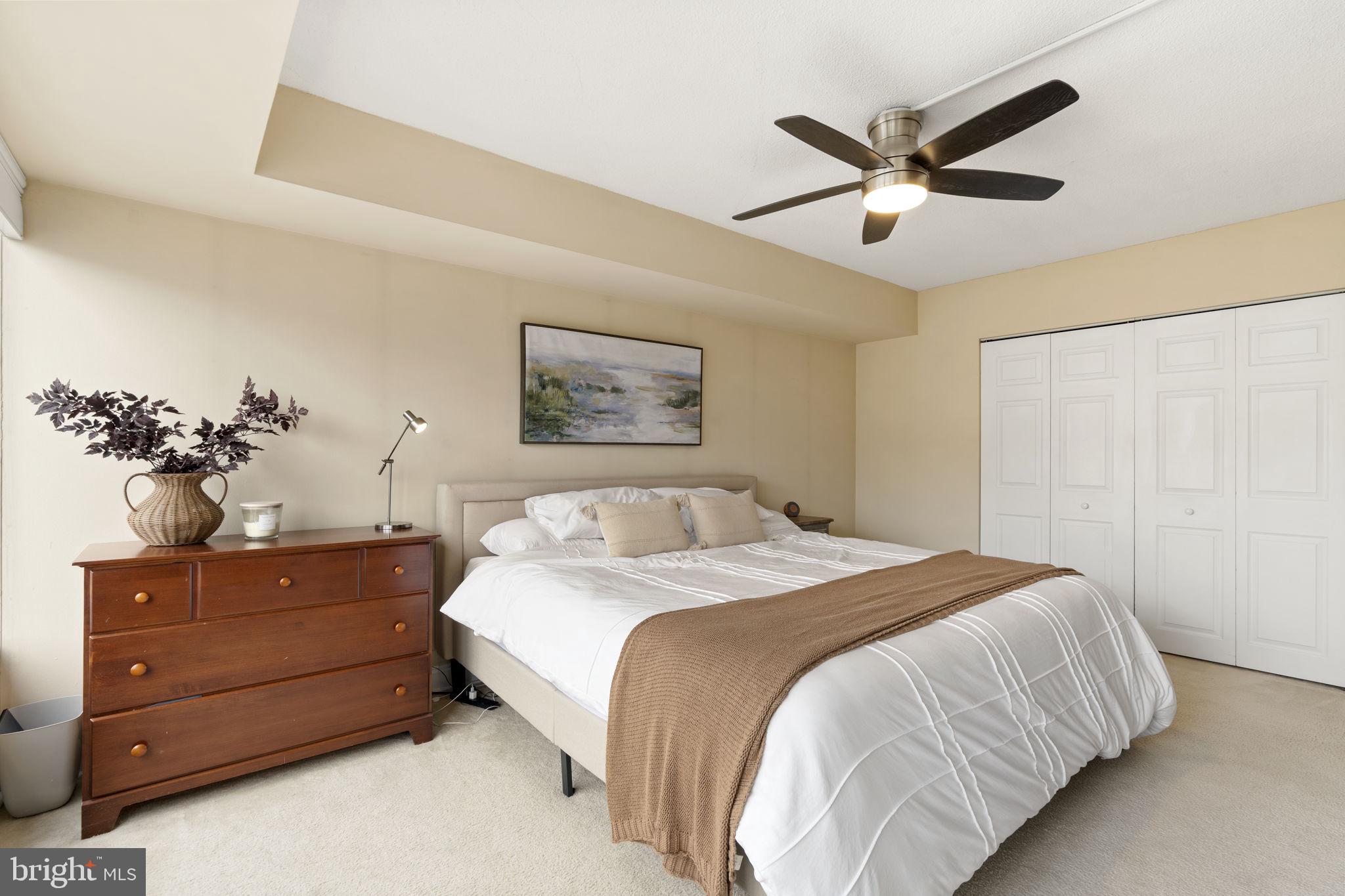 2001 Hamilton Street, Unit 1029 Philadelphia, PA 19130 - Photo 14 of 37