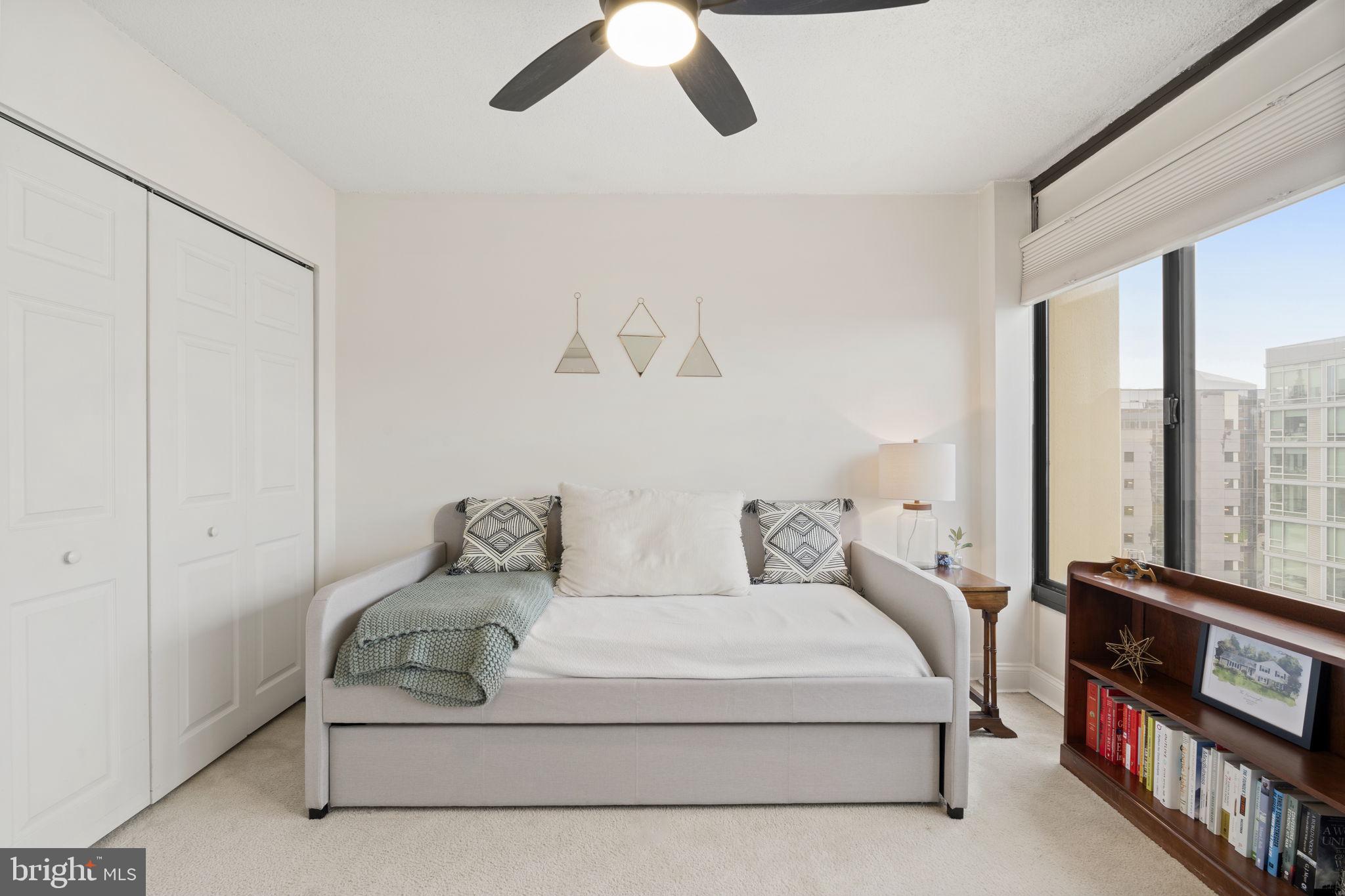 2001 Hamilton Street, Unit 1029 Philadelphia, PA 19130 - Photo 17 of 37