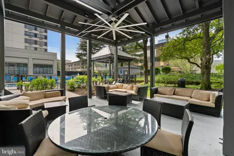 $359,000 | 2001 Hamilton Street, Unit 1029, Philadelphia, PA 19130