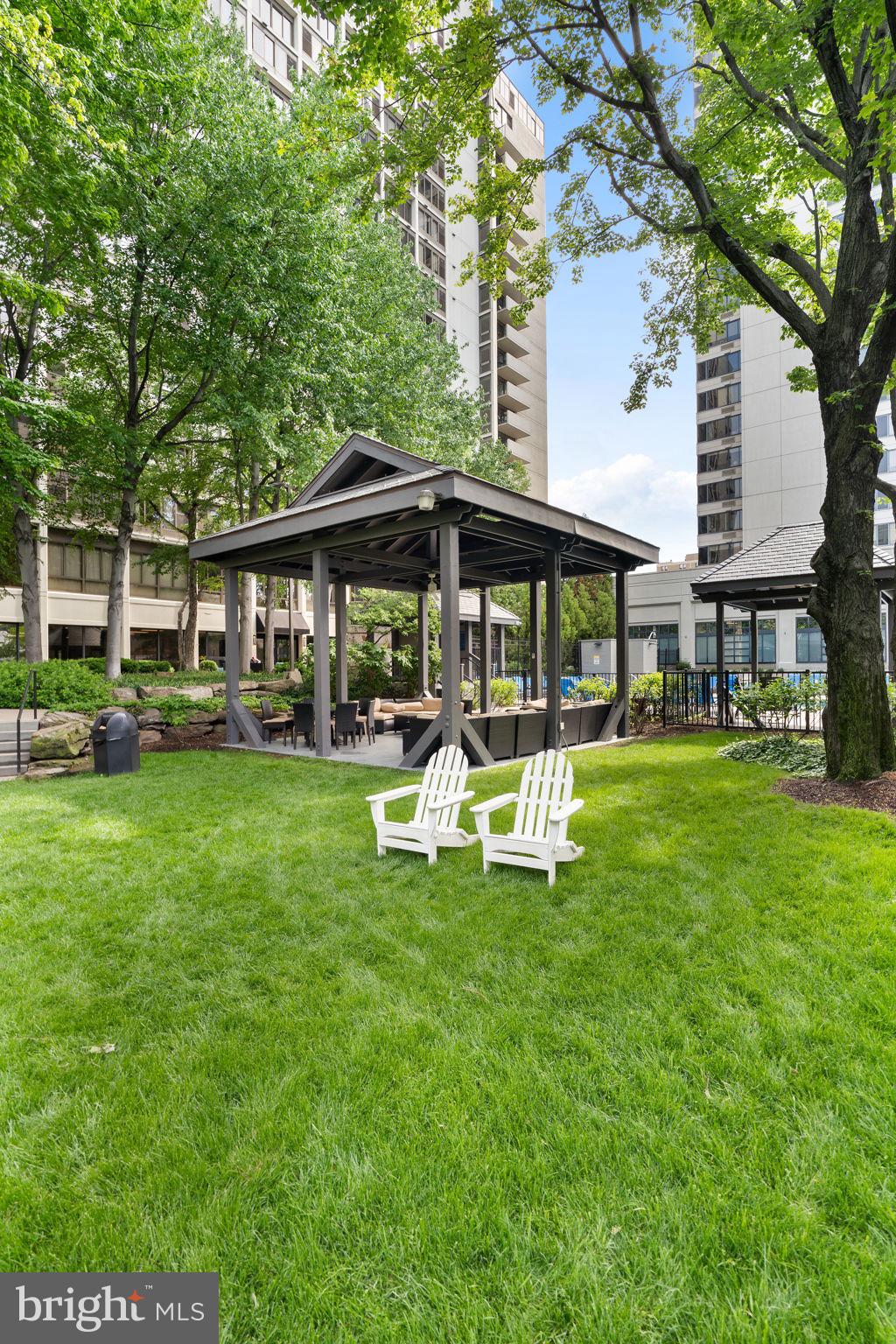 2001 Hamilton Street, Unit 1029 Philadelphia, PA 19130 - Photo 28 of 37