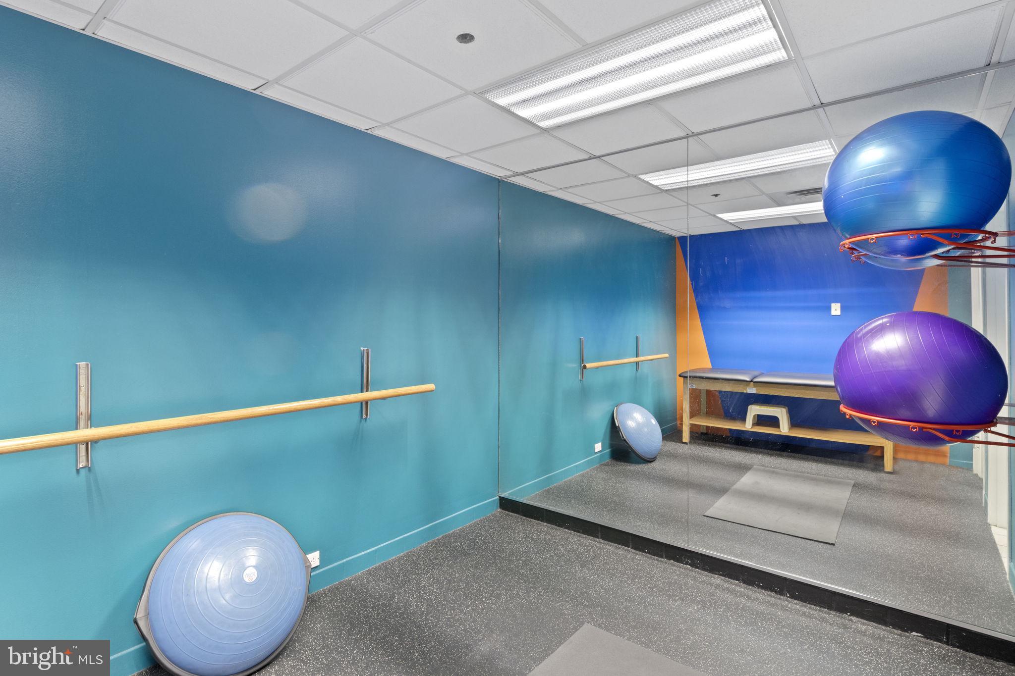 2001 Hamilton Street, Unit 1029 Philadelphia, PA 19130 - Photo 30 of 37