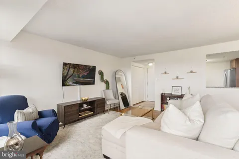 $359,000 | 2001 Hamilton Street, Unit 1029, Philadelphia, PA 19130