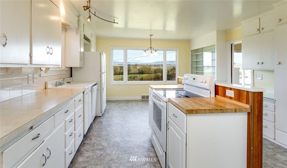 5465 Aldrich Road Bellingham, WA 98226 - Photo 11 of 25