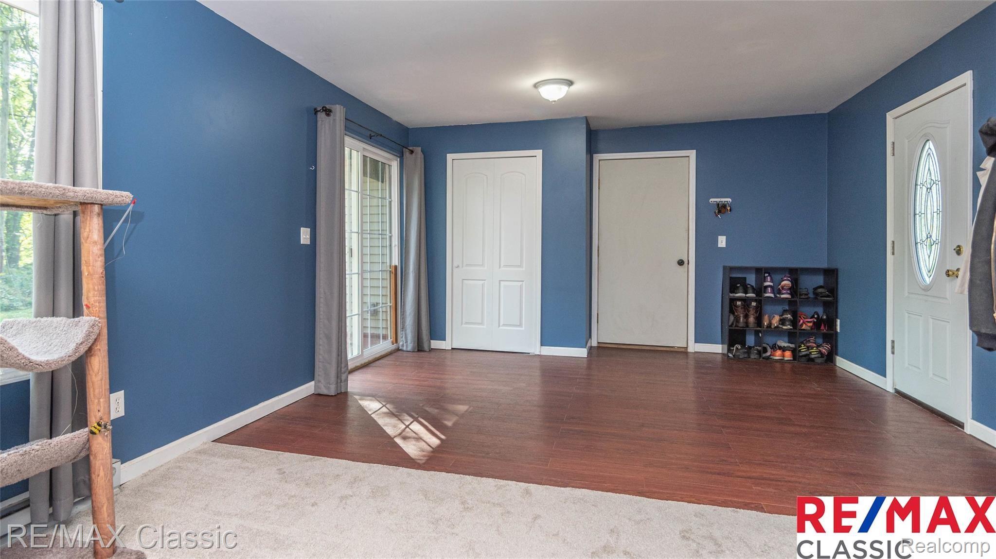 715 Chilson Road Howell, MI 48843 - Photo 22 of 24 Prof Family Rm.jpg