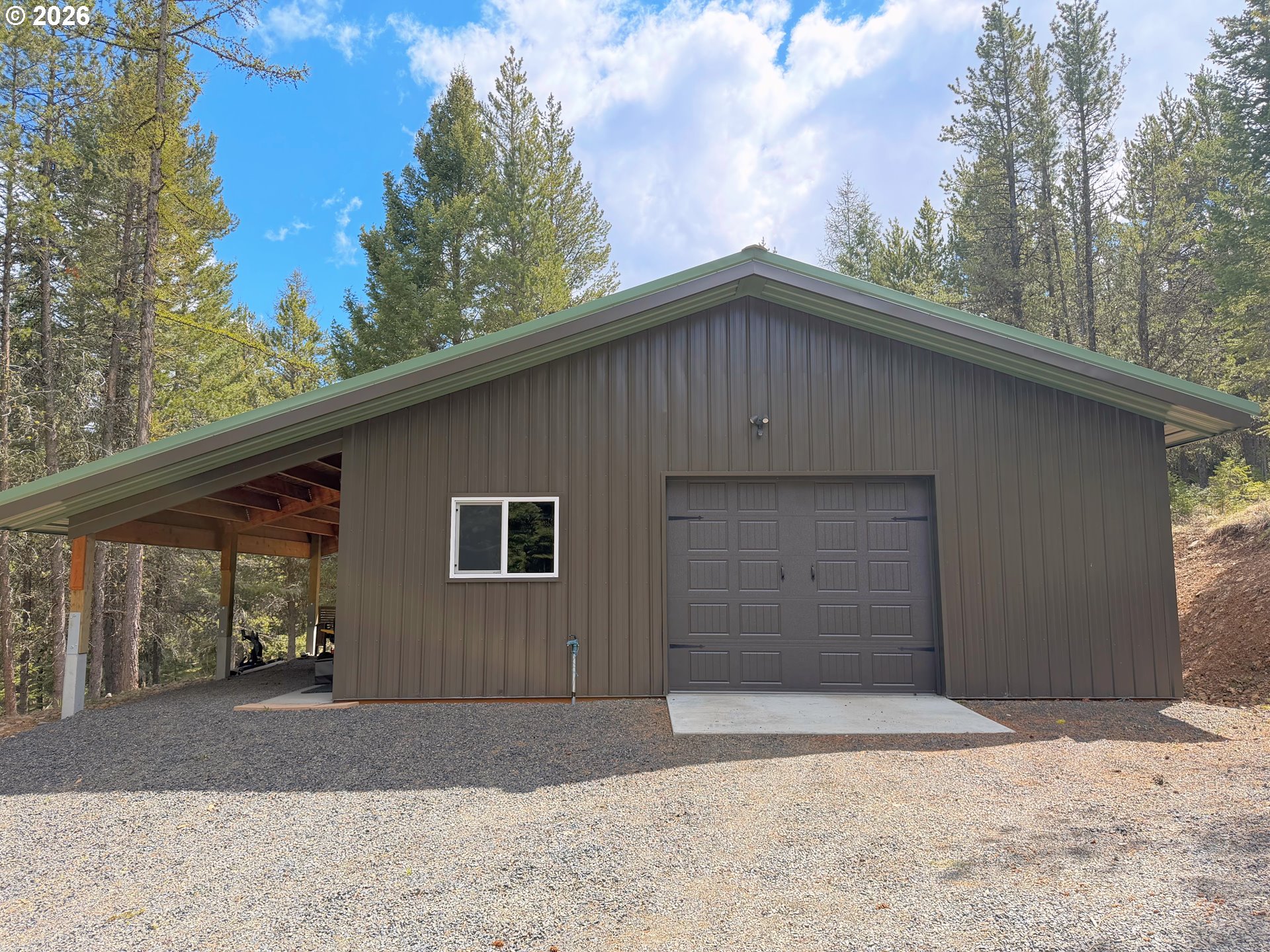 61718 Chief Joseph Loop Road Joseph, OR 97846 - Photo 38 of 38 a front view of a house