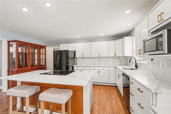 $529,000 | 3405 Windswept Drive, Summerfield, NC 27358