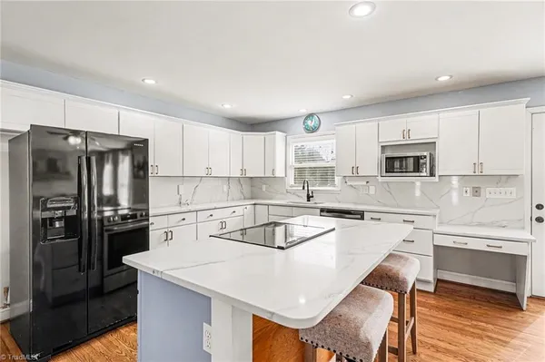 $529,000 | 3405 Windswept Drive, Summerfield, NC 27358