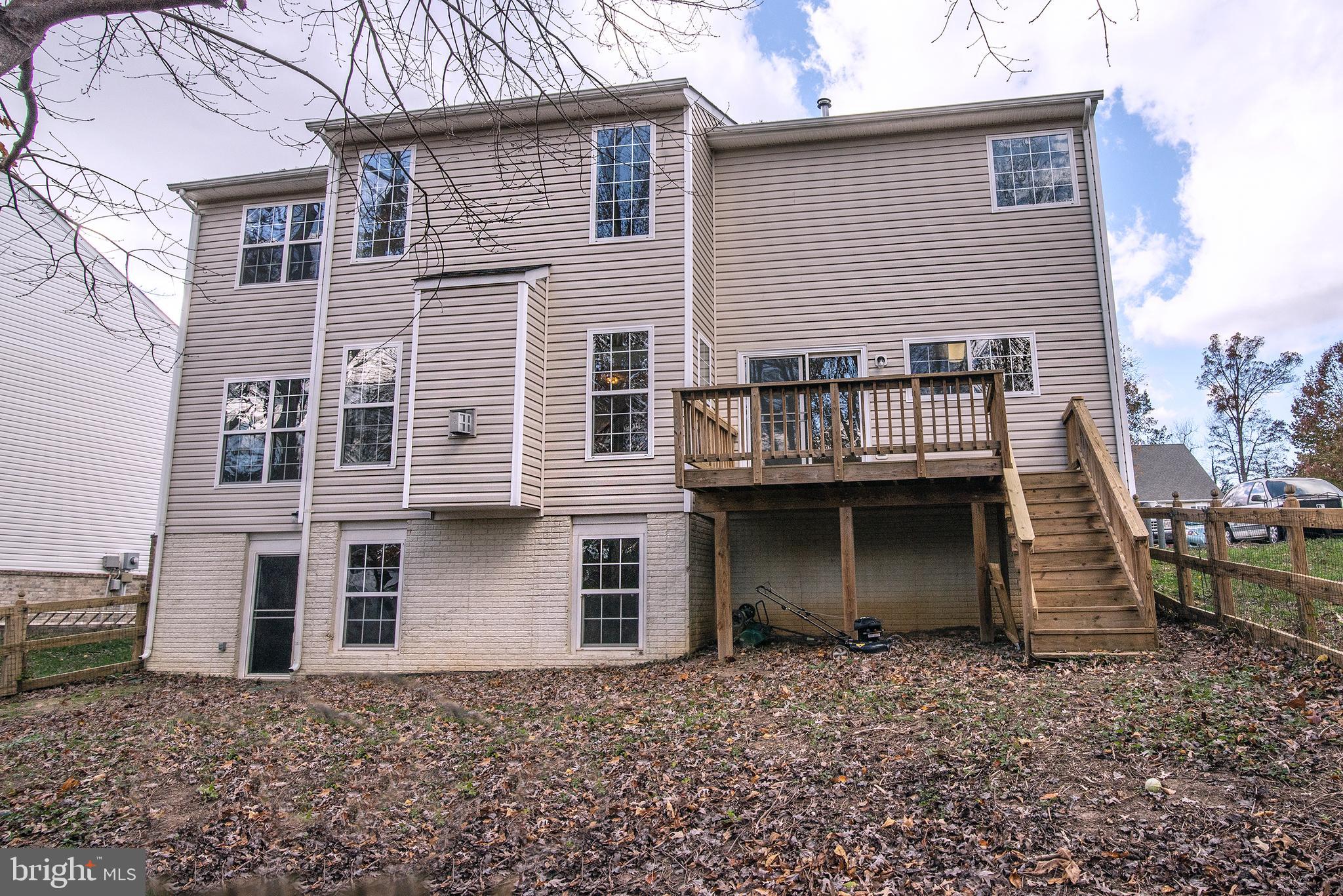 11113 Park Ridge Road Fredericksburg, VA 22408 - Photo 5 of 41 Gallery Image 5