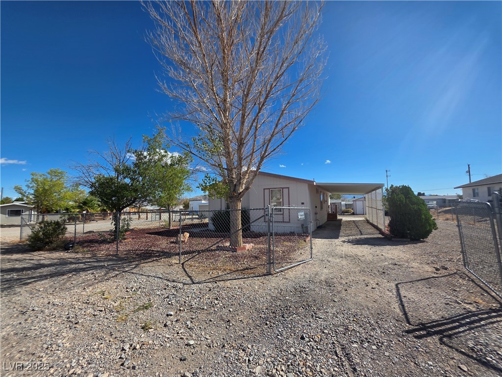 840 Spring Road Indian Springs, NV 89018 - Photo 4 of 23