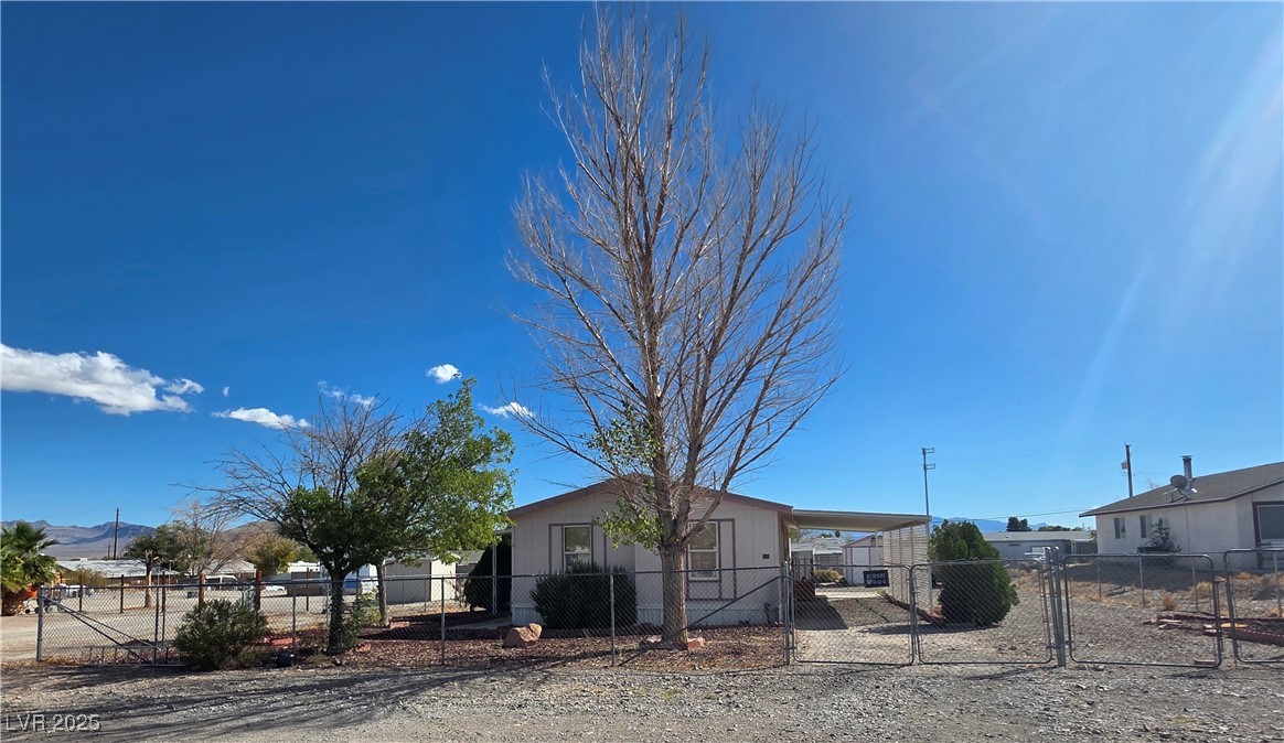 840 Spring Road Indian Springs, NV 89018 - Photo 5 of 23