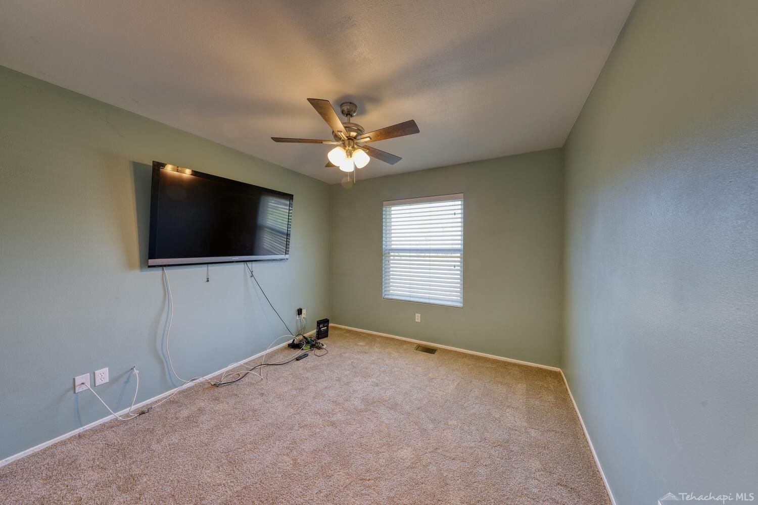 29540 Fawn Way Tehachapi, CA 93561 - Photo 29 of 42 Gallery Image 29