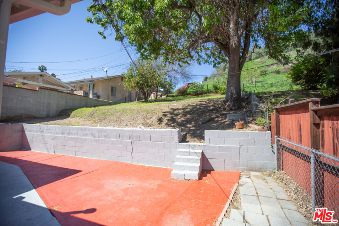 5267 Ithaca Avenue Los Angeles, CA 90032 - Photo 22 of 25 a view of a backyard