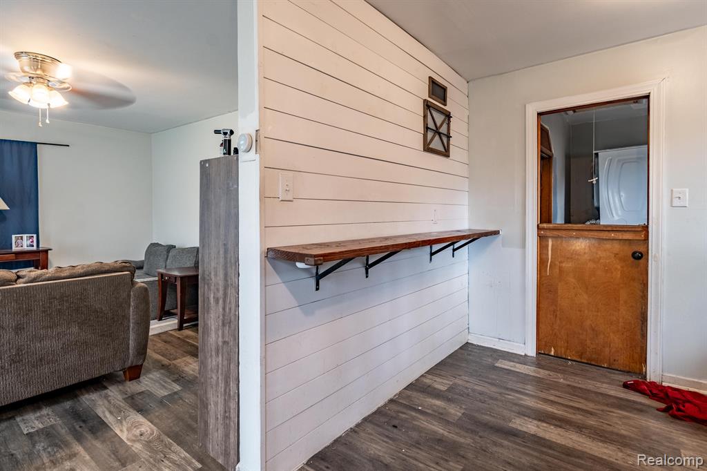 15720 Beech Daly Road Taylor, MI 48180 - Photo 8 of 23 Gallery Image 8