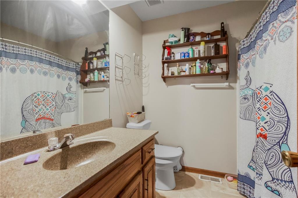 209-211 Northwest Monroe Street Lee's Summit, MO 64063 - Photo 17 of 20