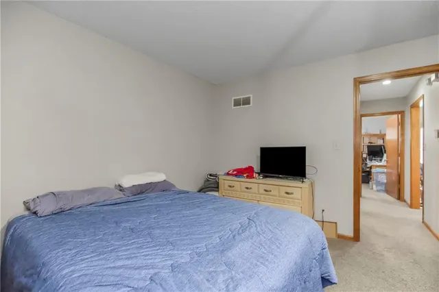 $325,000 | 209-211 Northwest Monroe Street, Lee's Summit, MO 64063