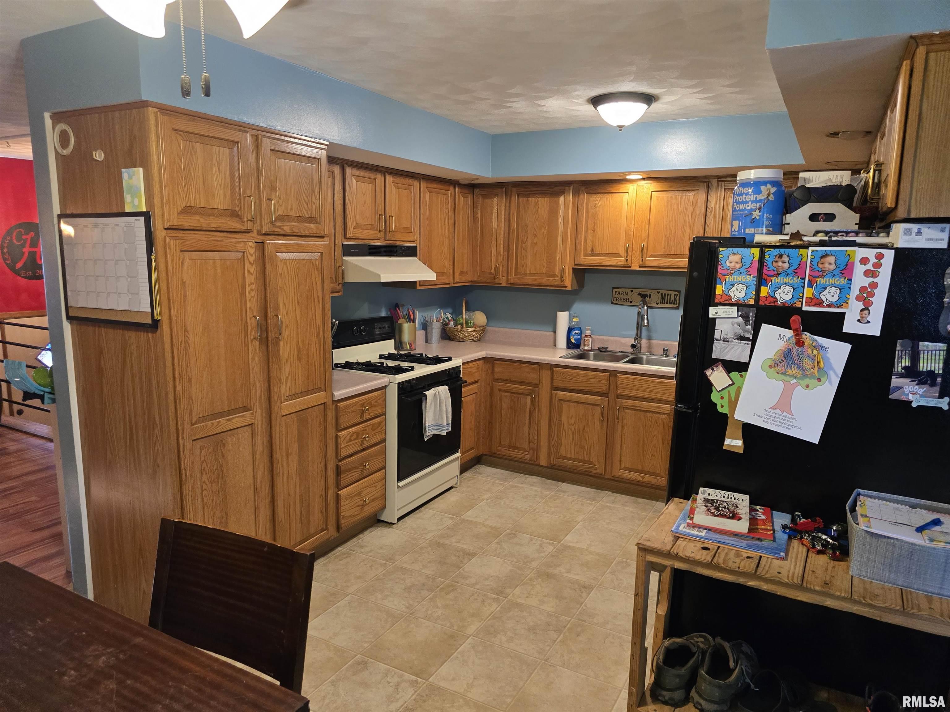 832 9th Street Colona, IL 61241 - Photo 9 of 35 Gallery Image 9