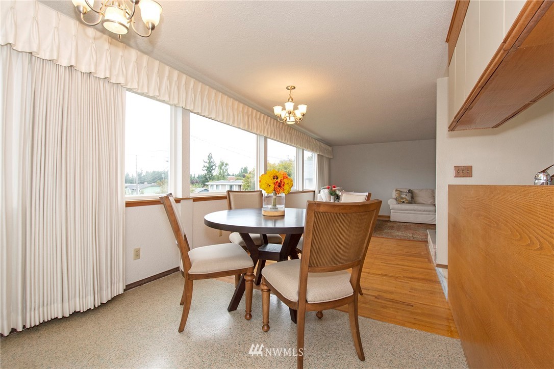 4019 Robin Road West University Place, WA 98466 - Photo 10 of 23