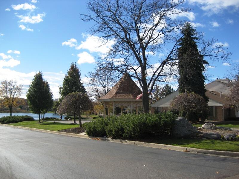 22363 Peach Tree Novi, MI 48375 - Photo 25 of 27 CENTER