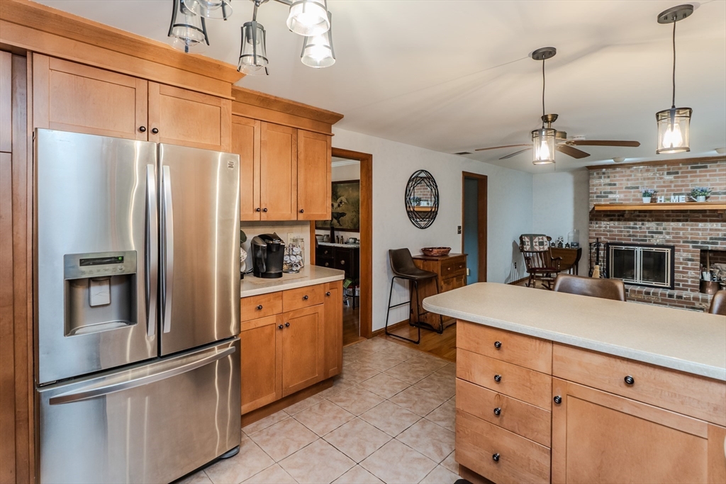 225 Maynard Road Wilbraham, MA 01095 - Photo 15 of 31