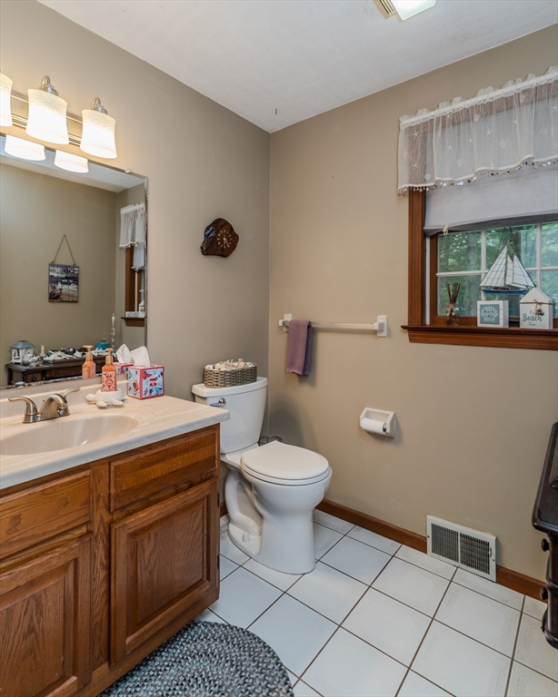 225 Maynard Road Wilbraham, MA 01095 - Photo 18 of 31