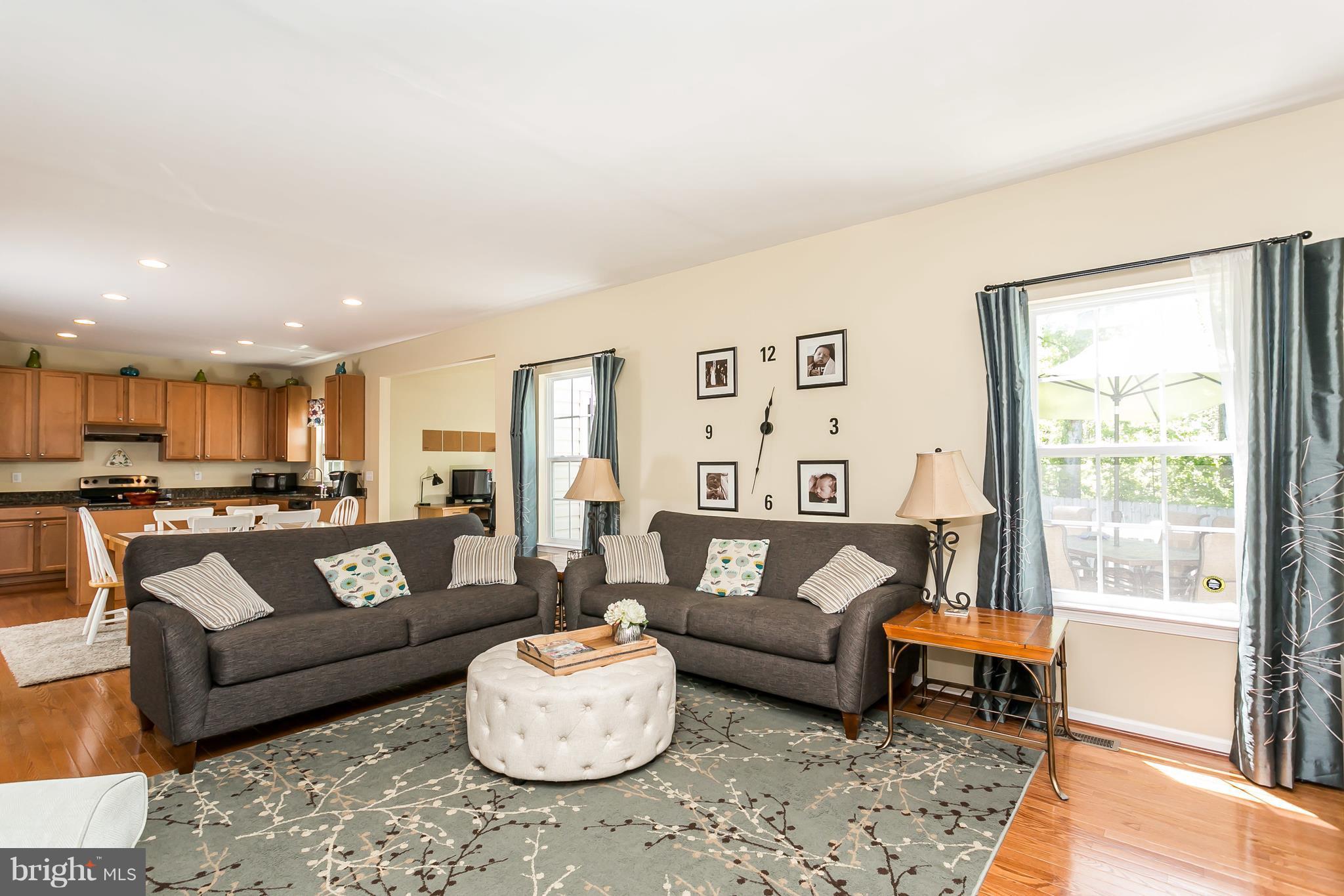 11309 Holter Road White Marsh, MD 21162 - Photo 7 of 29 Open layout with plenty of light