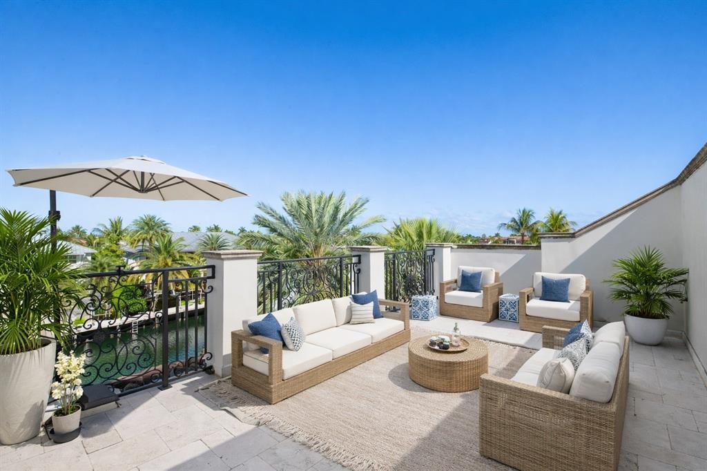 2319 Northeast 28th Street Lighthouse Point, FL 33064 - Photo 45 of 59