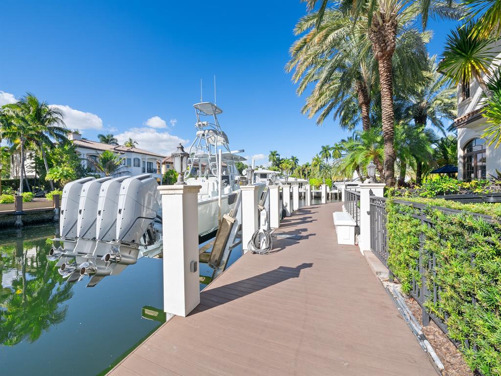 2319 Northeast 28th Street Lighthouse Point, FL 33064 - Photo 47 of 59