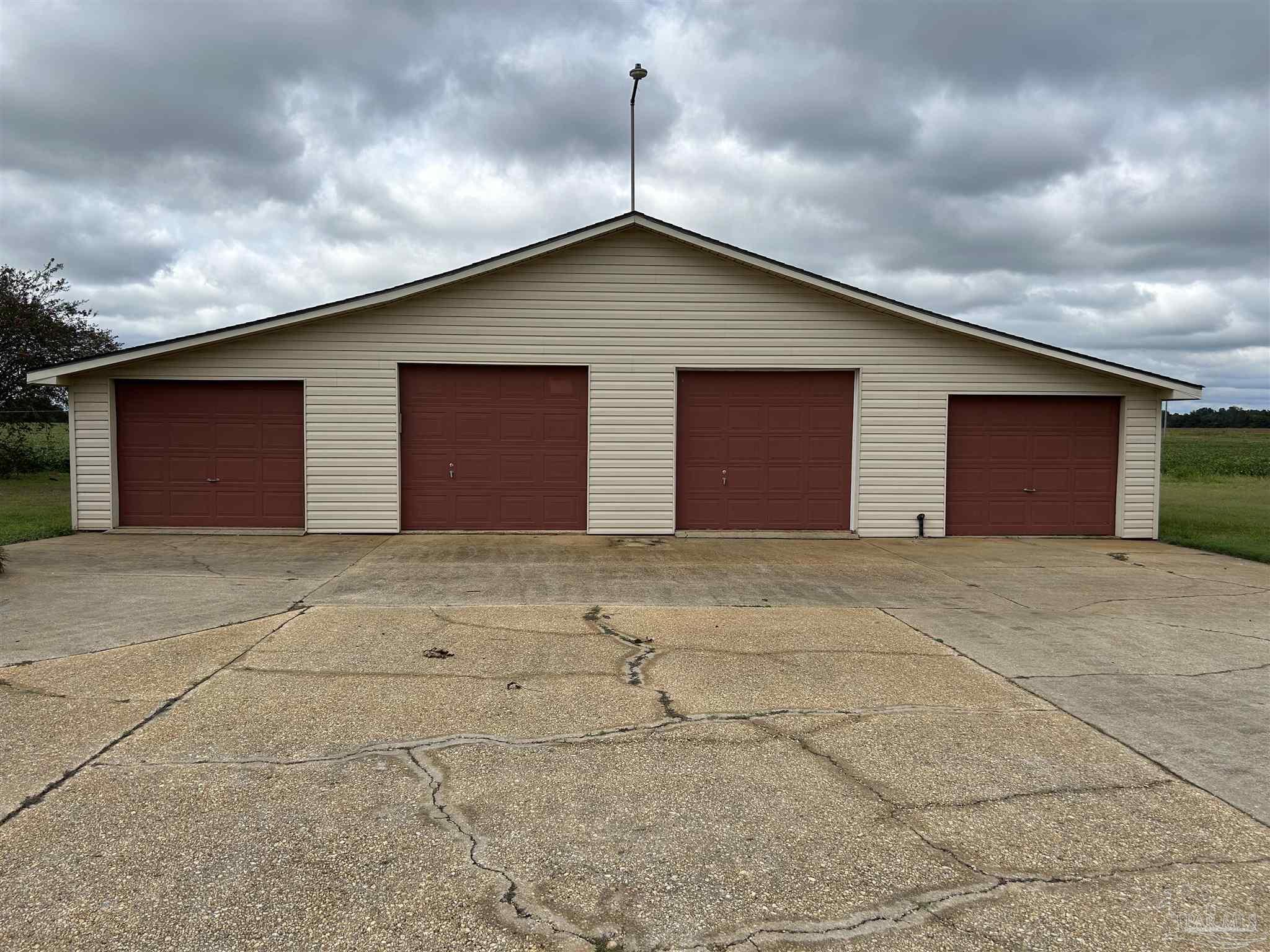 2374 Harvest Road Jay, FL 32565 - Photo 3 of 25 FOUR CAR WORKSHOP