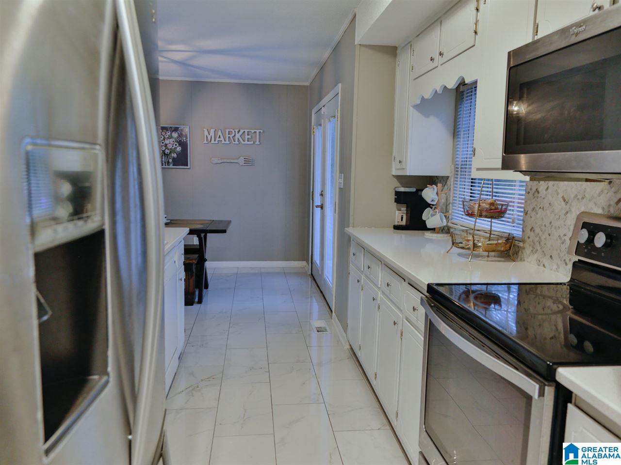5428 Saddle Ridge Lane Pinson, AL 35126 - Photo 8 of 22
