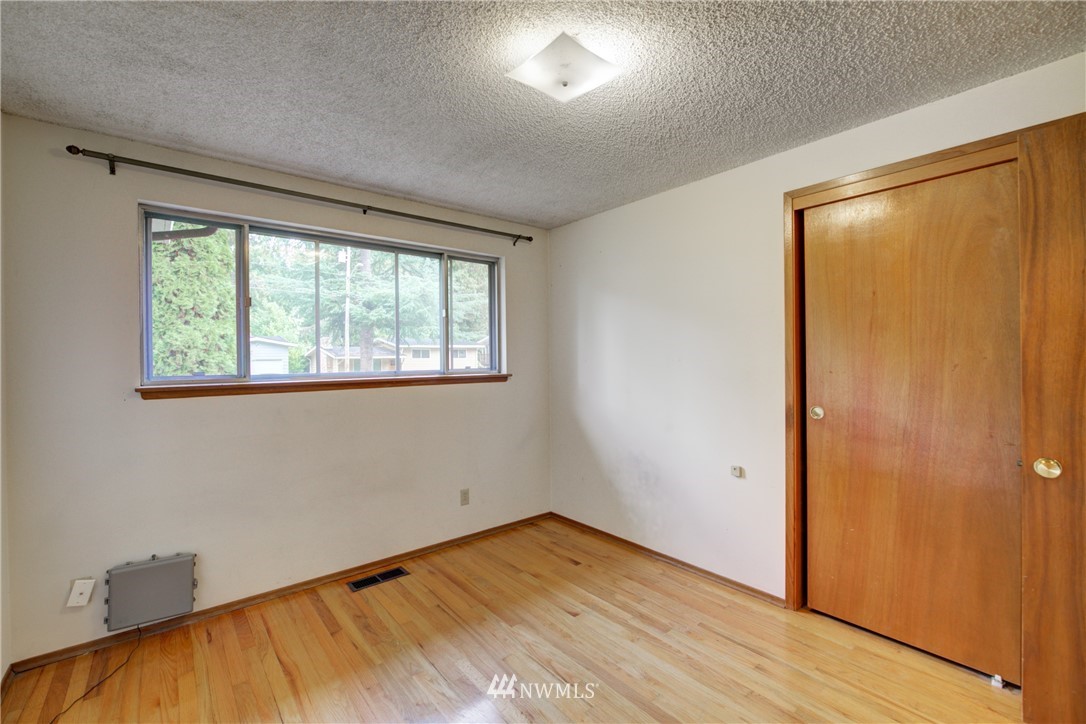 9221 Northeast 183rd Street Bothell, WA 98011 - Photo 13 of 30 Gallery Image 13