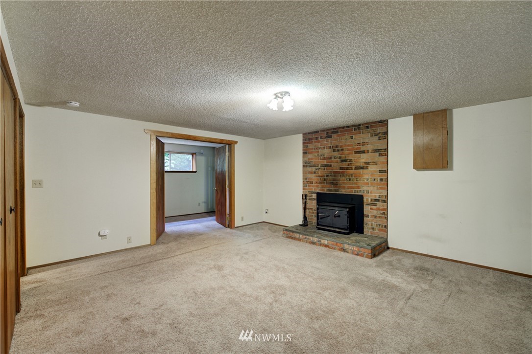9221 Northeast 183rd Street Bothell, WA 98011 - Photo 19 of 30 Gallery Image 19