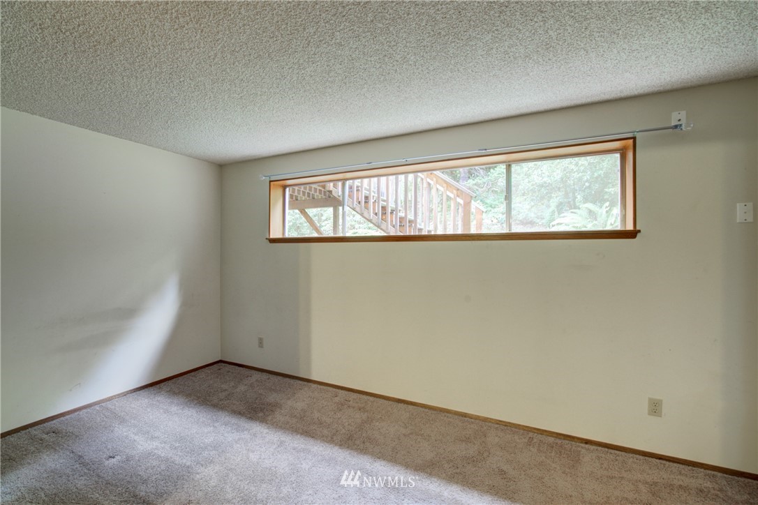 9221 Northeast 183rd Street Bothell, WA 98011 - Photo 21 of 30 Gallery Image 21