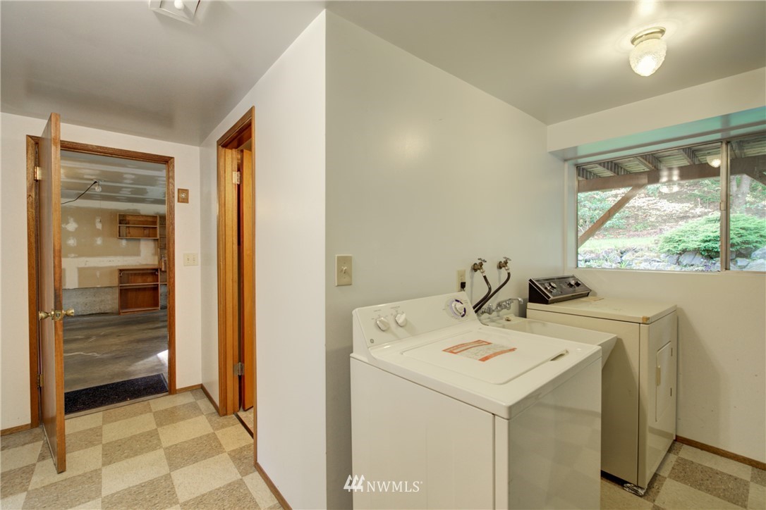 9221 Northeast 183rd Street Bothell, WA 98011 - Photo 24 of 30 Gallery Image 24