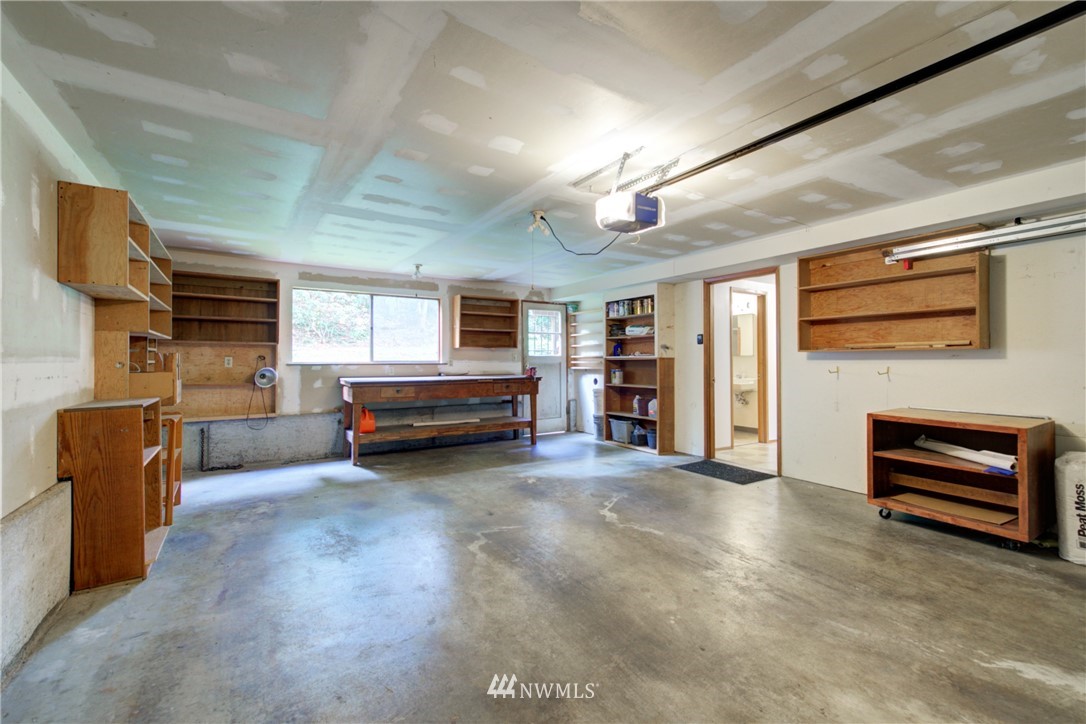 9221 Northeast 183rd Street Bothell, WA 98011 - Photo 25 of 30 Gallery Image 25