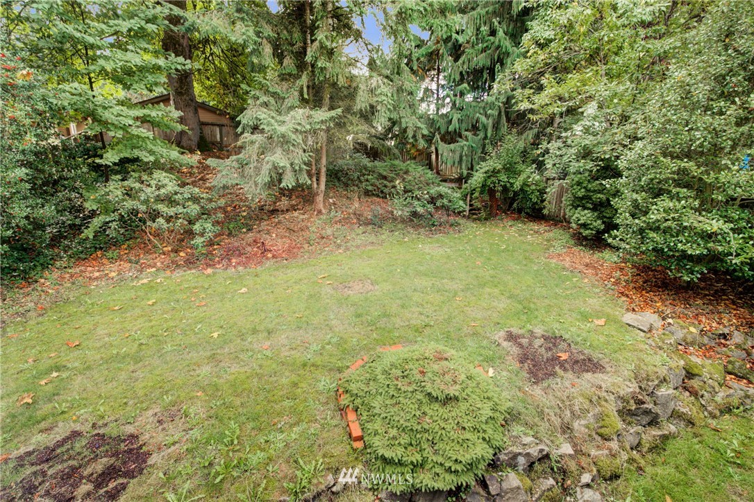 9221 Northeast 183rd Street Bothell, WA 98011 - Photo 28 of 30 Gallery Image 28