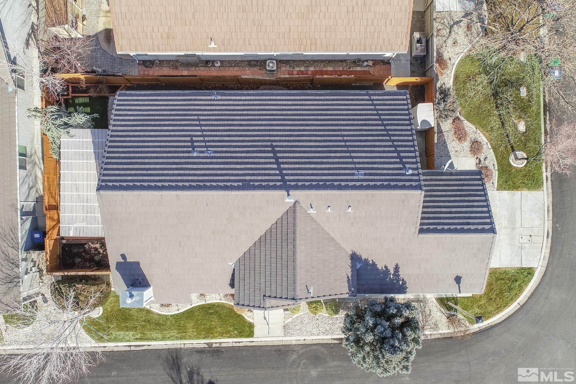 10175 Donner Peak Drive Reno, NV 89521 - Photo 29 of 35 a view of a back yard of the house