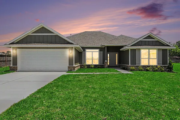 $351,400 | 10 Greystone Court, Angleton, TX 77515