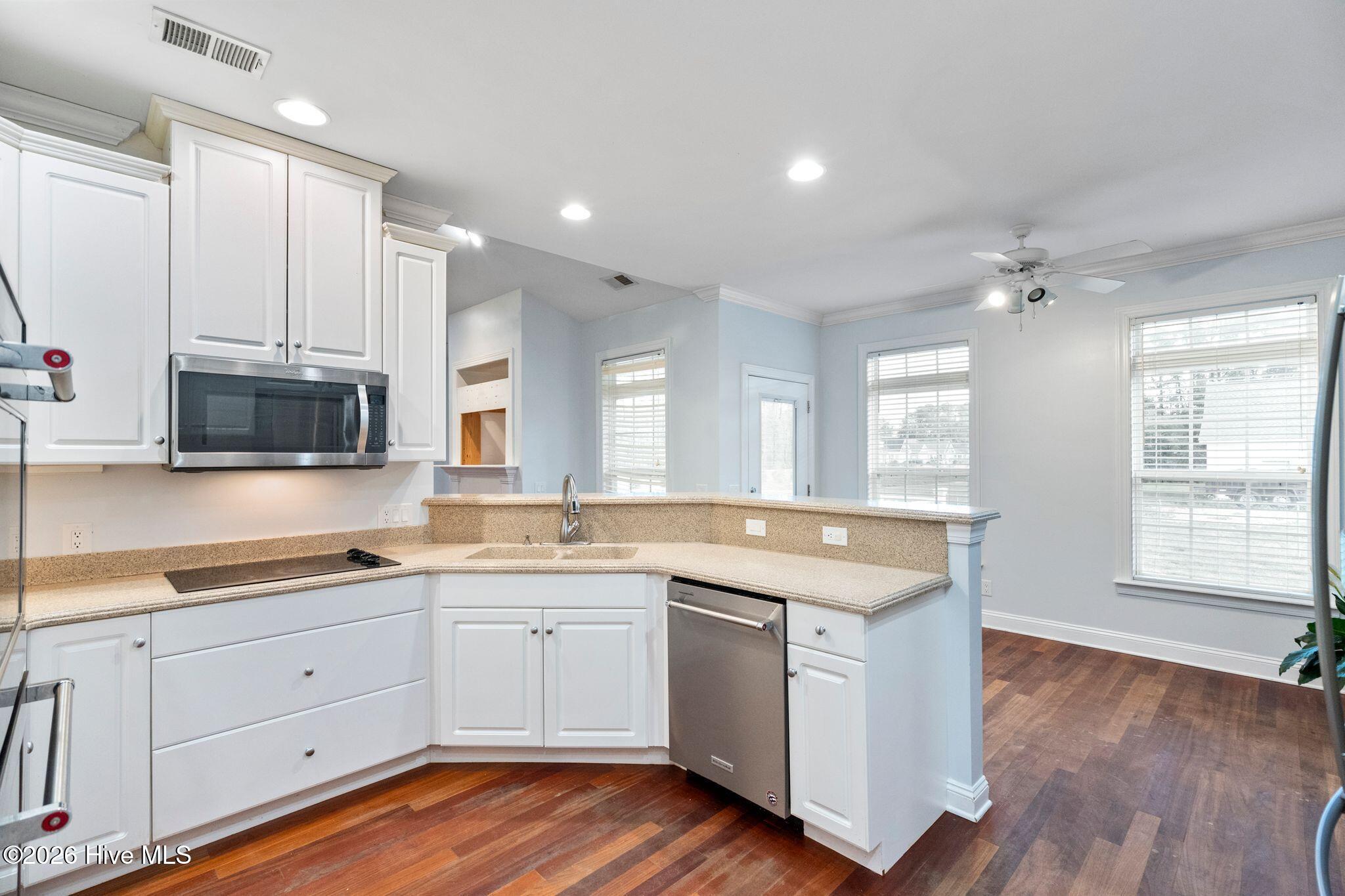 680 Calabash Road Northwest Calabash, NC 28467 - Photo 11 of 41