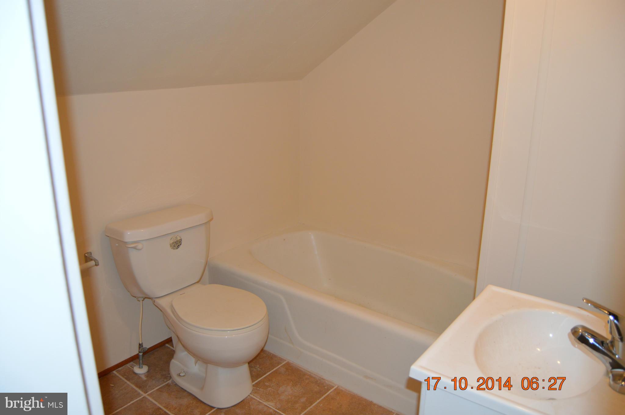 8184 Telegraph Road Severn, MD 21144 - Photo 17 of 22 New Bath