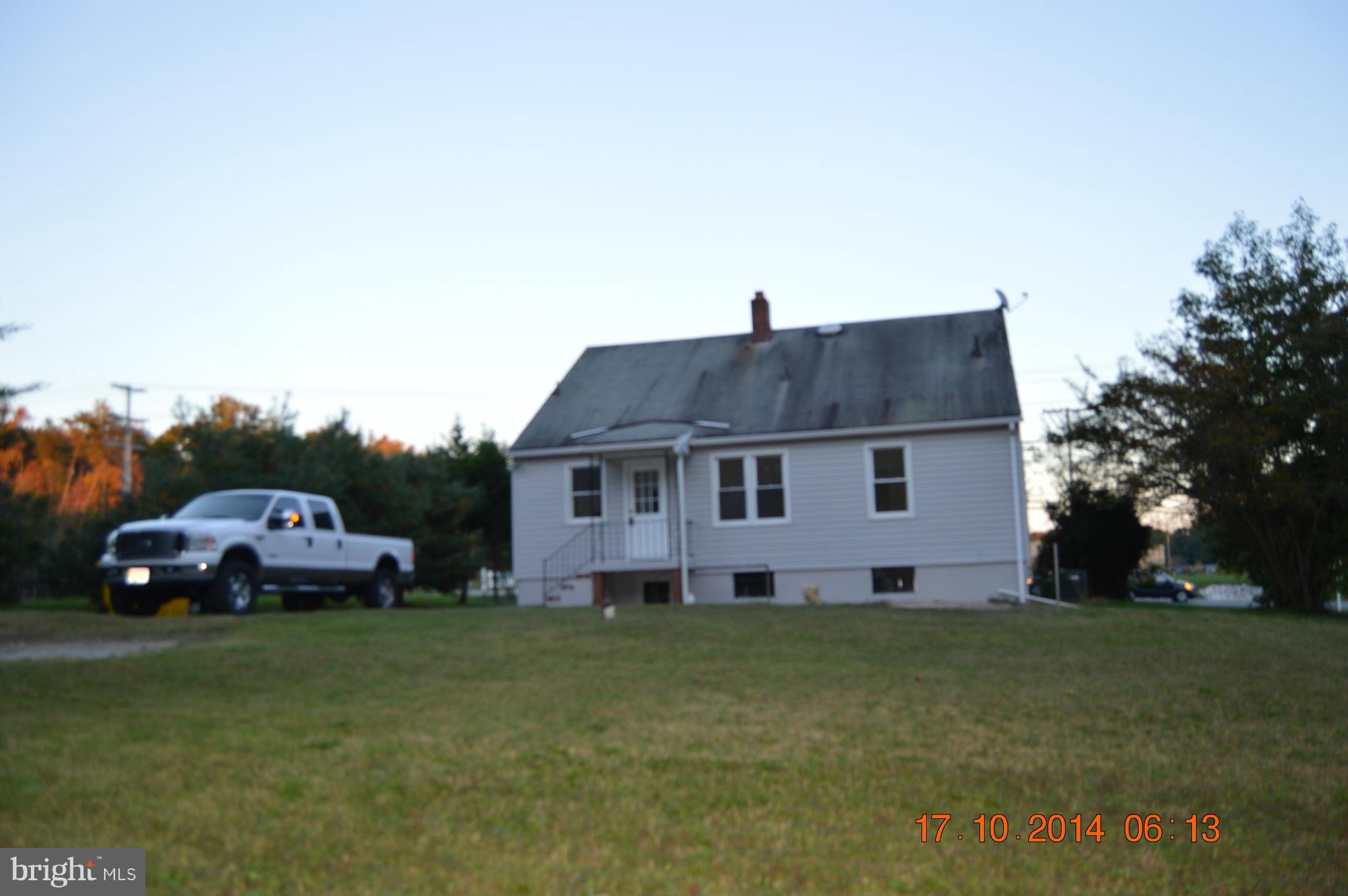 8184 Telegraph Road Severn, MD 21144 - Photo 3 of 22 Nice rear yard backs to woods
