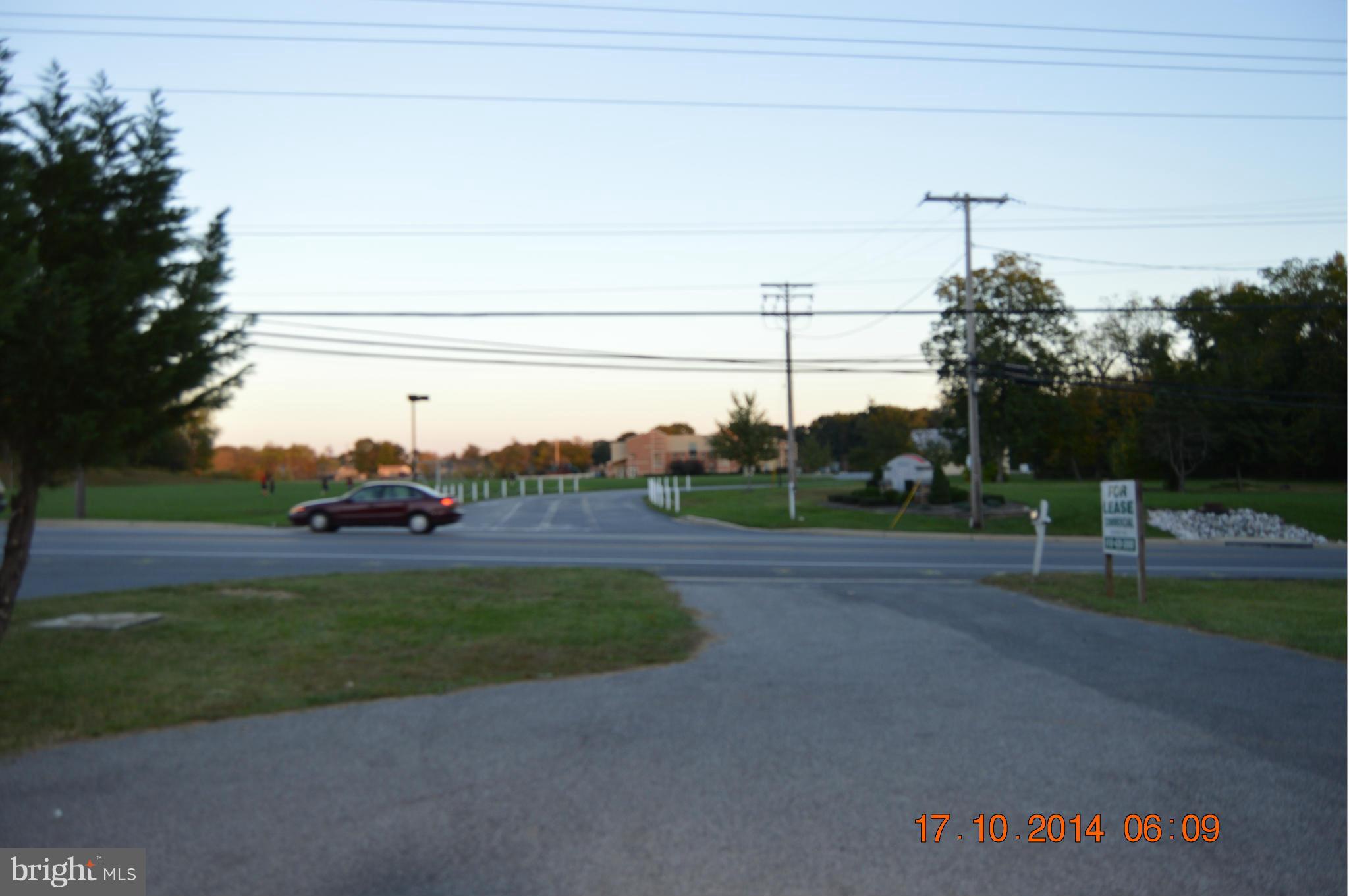 8184 Telegraph Road Severn, MD 21144 - Photo 21 of 22 Exterior (Front) Parking