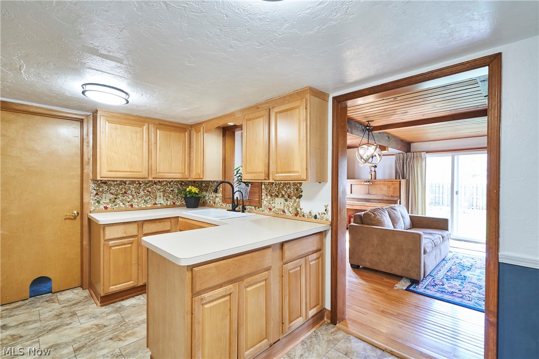 1360 Croyden Road Lyndhurst, OH 44124 - Photo 7 of 28 Gallery Image 7