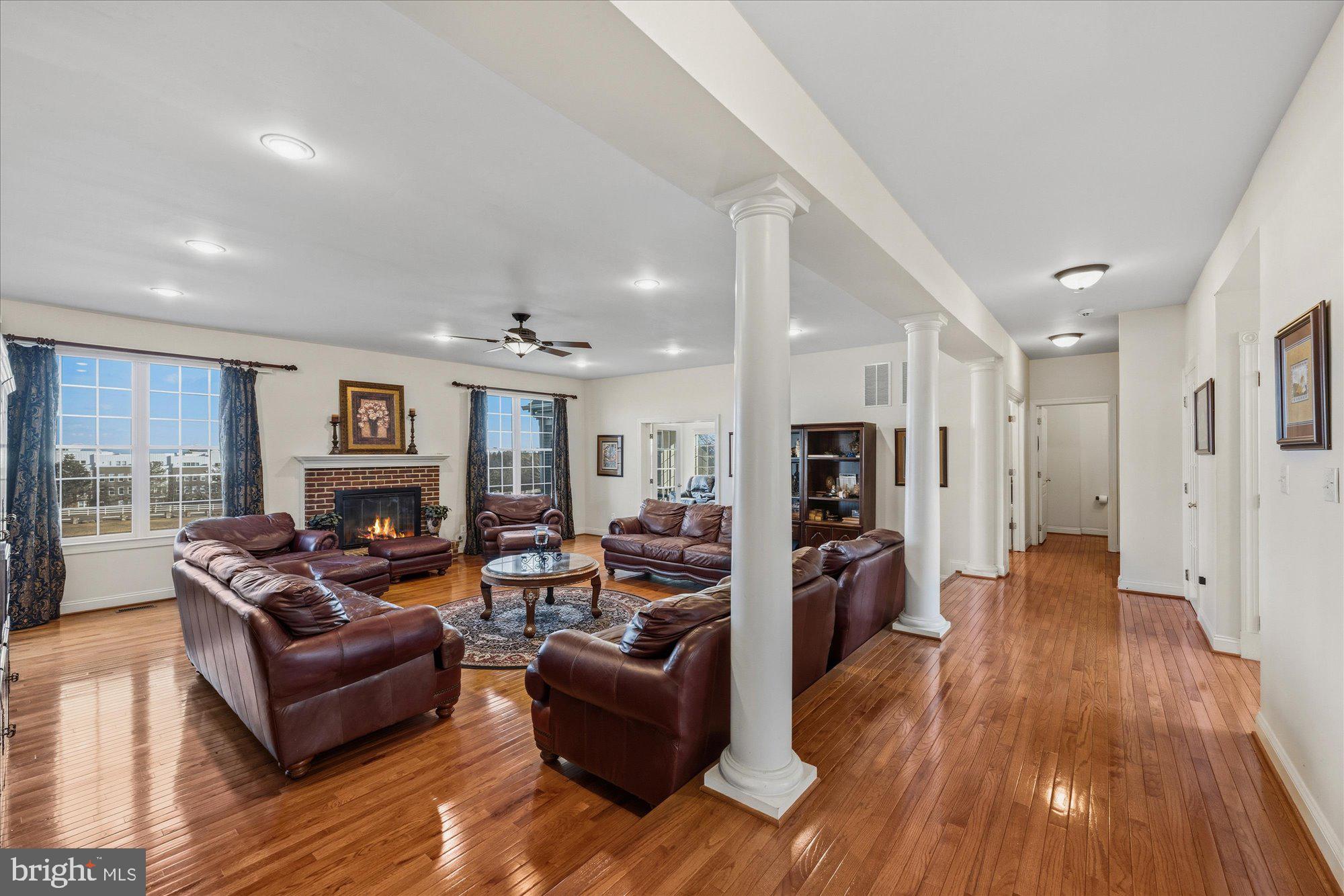 19812 Rothschild Court Ashburn, VA 20147 - Photo 14 of 107