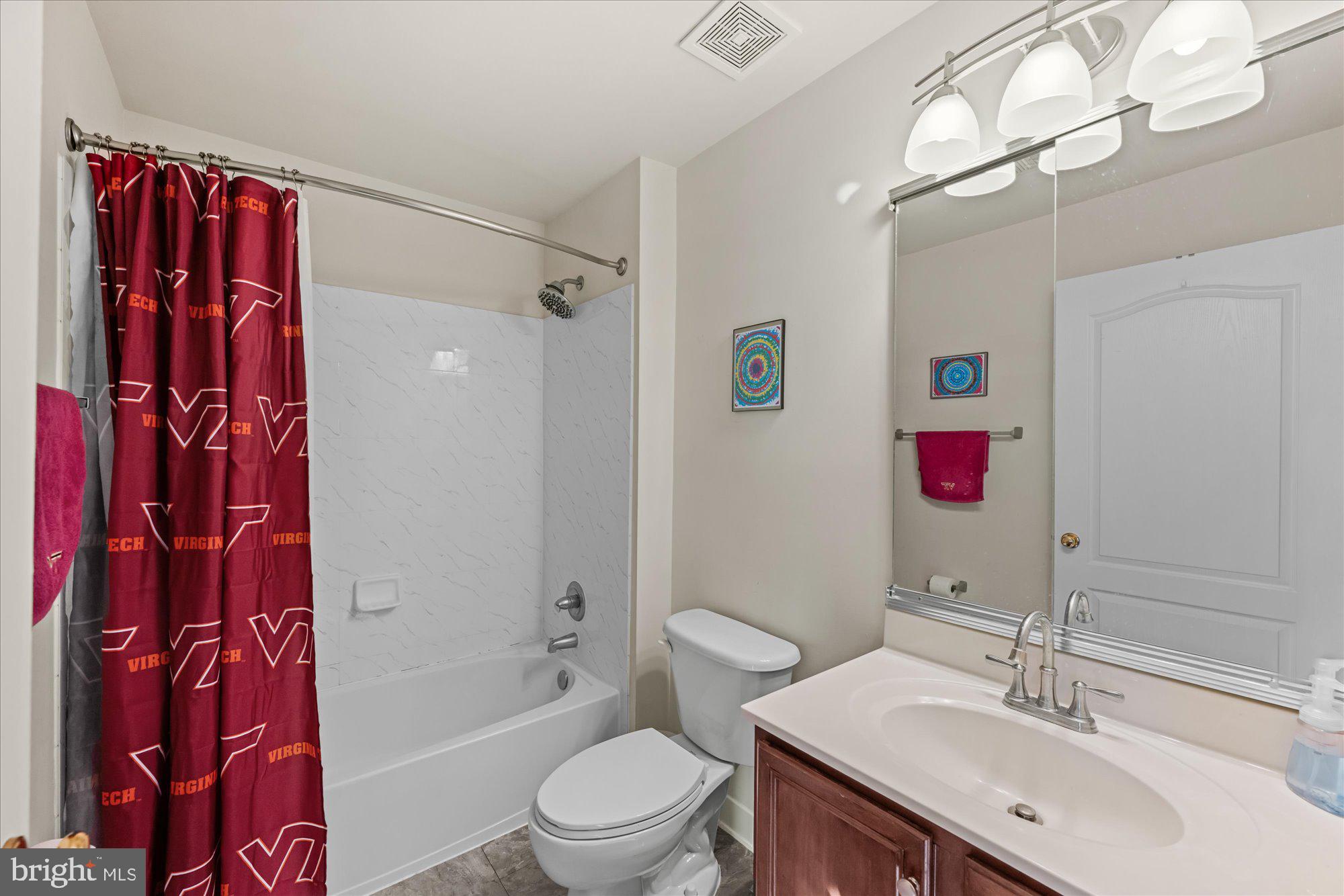 19812 Rothschild Court Ashburn, VA 20147 - Photo 37 of 107