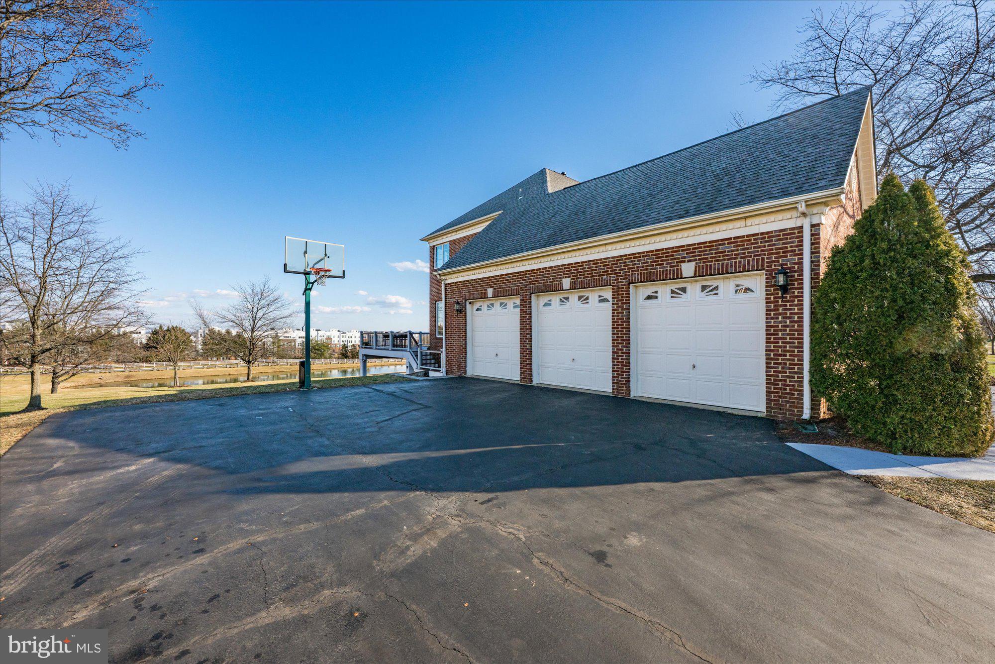 19812 Rothschild Court Ashburn, VA 20147 - Photo 54 of 107