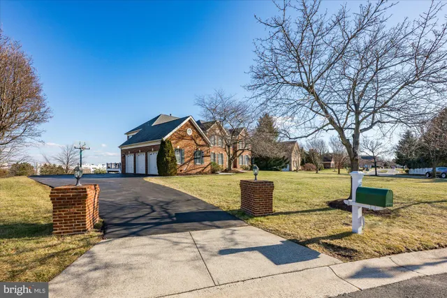 $2,495,000 | 19812 Rothschild Court, Ashburn, VA 20147