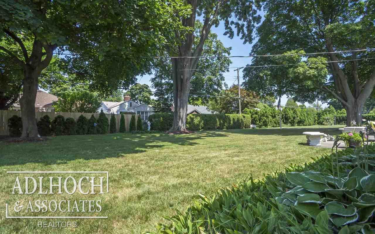 60 Willison Road Grosse Pointe Shores, MI 48236 - Photo 31 of 33