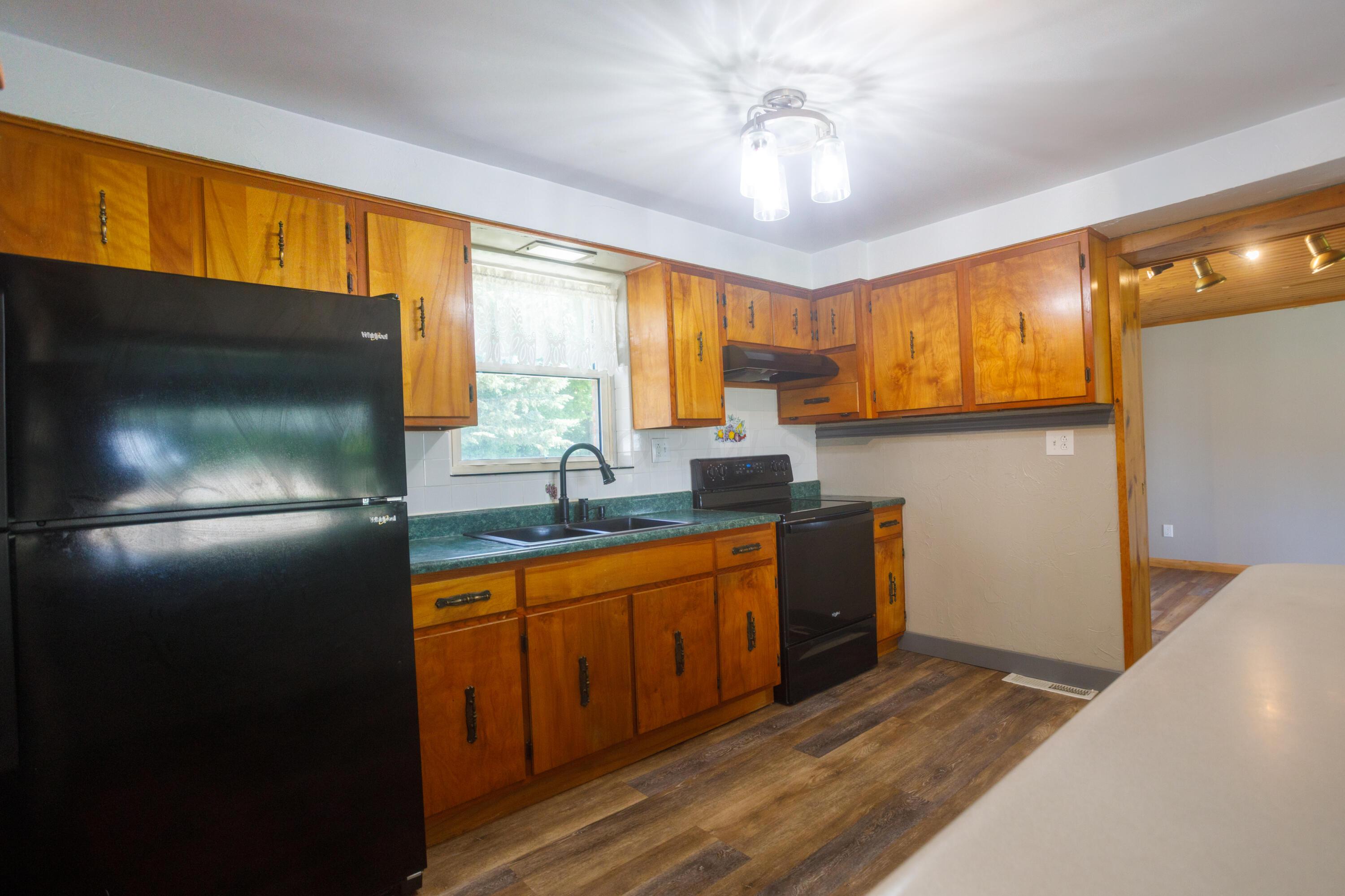 4008 Bosart Road Springfield, OH 45503 - Photo 14 of 27 WRE-4008Bosart--18
