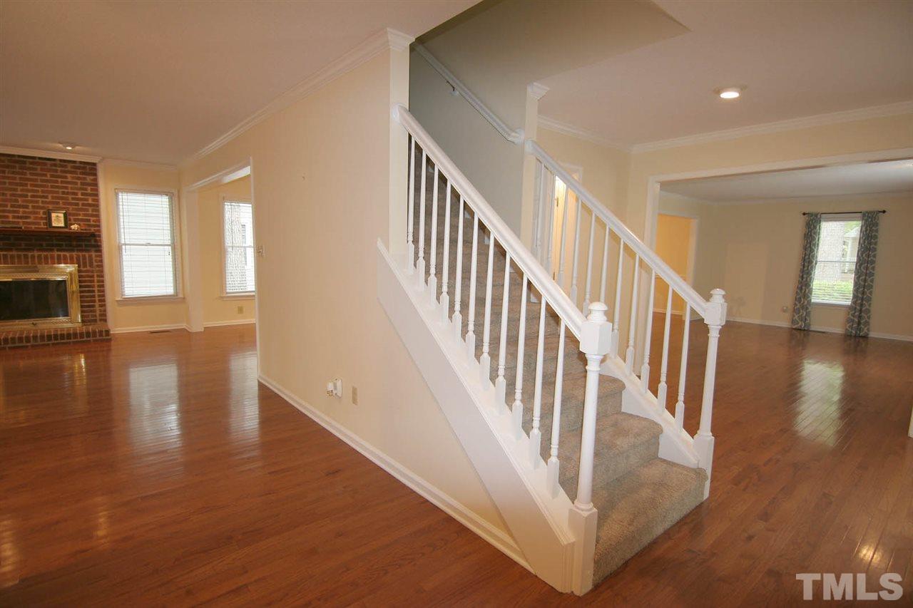 102 Oxpens Road Cary, NC 27513 - Photo 7 of 25 Gallery Image 7